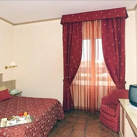 Quadrifoglio By Mancini 3* Řím