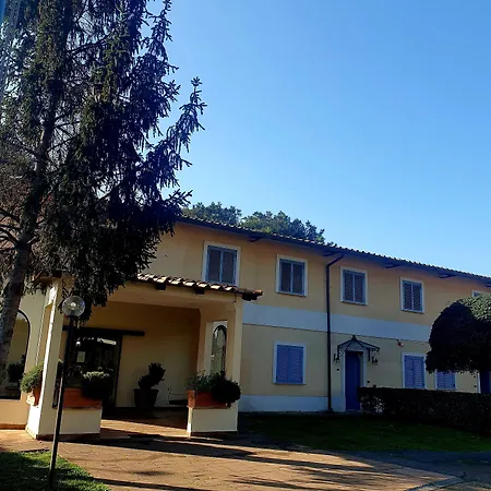 Quadrifoglio By Mancini Hotel 3*