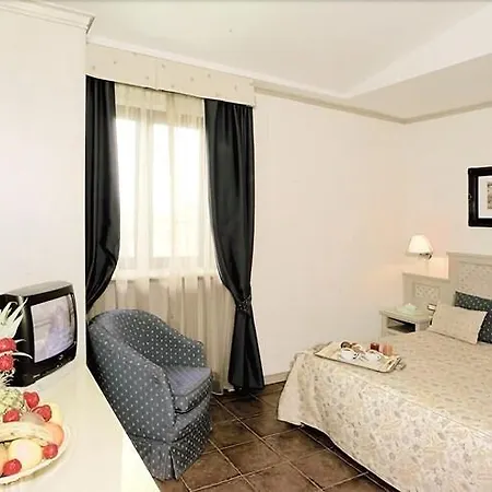 Quadrifoglio By Mancini 罗马